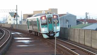 JR高徳線1500形 佐古駅到着 JR Shikoku Kotoku Line 1500 series DMU