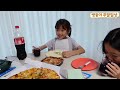 쌍둥이 주말일상 지독한 기침감기에 걸린 뚜지 아이브앨범 언박싱하고 모래놀이도 했어요~ 가족일상 브이로그 뚜아뚜지tv