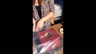 How to Fill a Wooden Cremation Urn