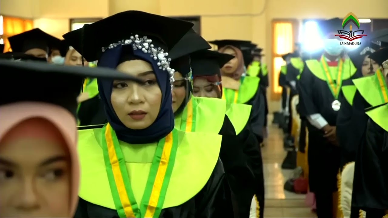 WISUDA SARJANA KE-32 SAN MAGISTER KE-12 IAIN MADURA 2021 HARI KEDUA ...