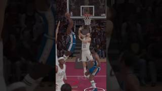 Catching catches the body 😨 #fyp #fyoupage #dunk #fypシ゚ #nba2k #viralshort #viralshorts