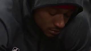 Bradley Beal crying on the bench after Kobe Bryant's tragic news