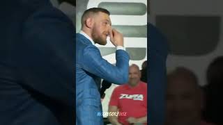 Conor McGregor does a little dance 🤣