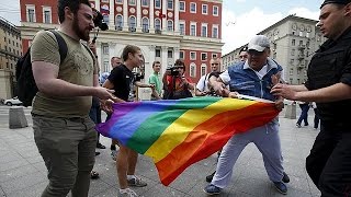 Russia, arresti fra attivisti LGBT
