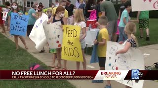 People protest Waukesha school board's decision to turn down free lunch funding