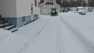 John Deere 4066R with 80\