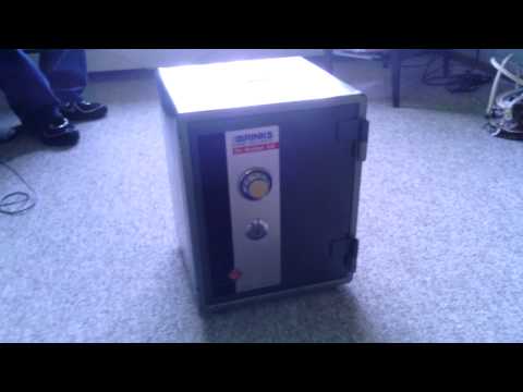 Breaking Into A Brinks Safe Breaking Into A Brinks Safe