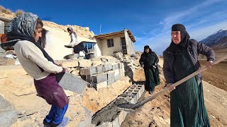 El gran paso de la abuela: proyecto de construcción del patio de la cueva mágica