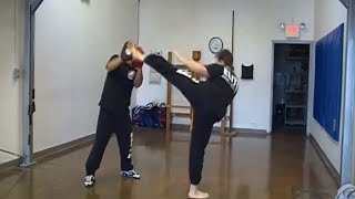 Jeet Kune Do - Kickboxing Combo # 1 w/ Variations