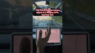 FSD 12.5.4.1 on stop and go, adjusts to 2 merging SUVs. Key Food Test #teslafsd #fsdbeta #fsd