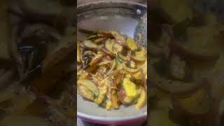 “Quick and easy brinjal fry : The Bachelor’s Delight !”