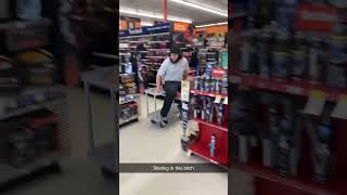 Working at autozone is funny asf #2023shorts #youtubeshorts