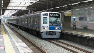 西武鉄道6000系（6108編成）と30000系8両　秋津駅にて