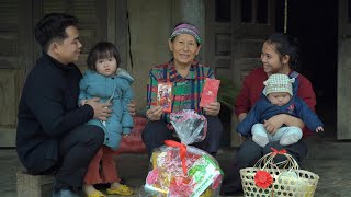 Hung and Ly Tieu Cas meaningful visit to their grandmothers house.
