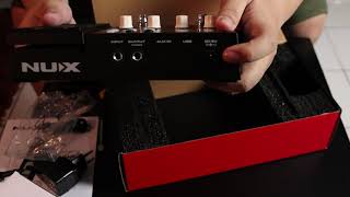 Unboxing NUX MG 300 - New Gear Day #01