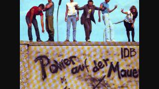 IDB - Power auf der Mauer (für Konrad Adenauer) [ NDW 1982 ] + Lyrics