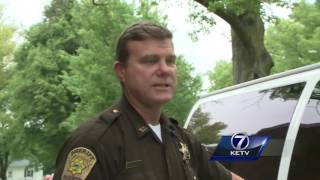 Deputies explain procedures behind transporting jail inmates