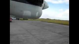 Winair Saba Island Take Off DHC-6-300, Take off,  Worlds shortest commercial runway 400m