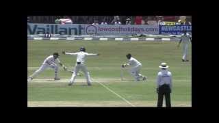 FUNNIEST CRICKET DISMISSAL OF ALL TIME