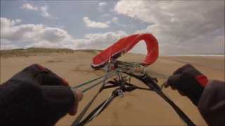 GoPro: Gonflage parapente par vent fort / La tranche-sur-Mer 2013