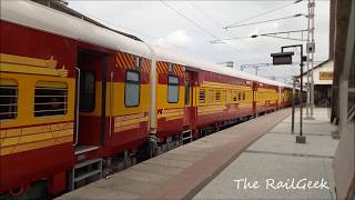 Inaugural Special: Gorakhpur-Bandra Terminus ANTYODAYA EXPRESS maiden departure from Gorakhpur