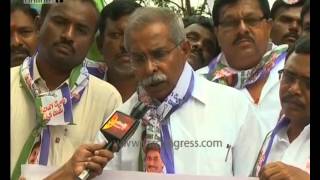 YSR Dist : Pulivendula YSRCP leaders protest on Commodities price hike - 2nd Nov 2015