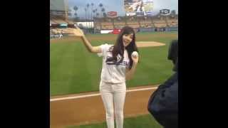 130506 Tiffany Throws Ceremonial Pitch for Los Angeles Dodgers