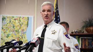 Sheriff's office releases jail video of inmate Edward Robinson III who later died at the hospital