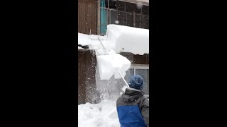 雪下ろしを一気にやる！【らくらく雪すべーる】