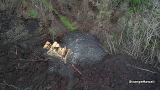 Bulldozing the road to Pohoiki