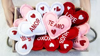 Mini Cojines de Corazón para San Valentin: DIY Mini Cojines de Fieltro para el Dia de San Valentin