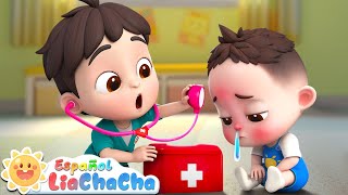Bebé Está Enfermo🤒 | Canción Enferma | LiaChaCha en Español - Canciones Infantiles