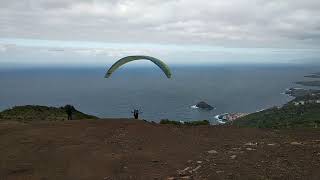 Tenerife - El Tanque - paragliding takeoff - strong cross wind with turbulence 22.1.2019