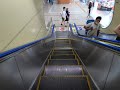 【日立エスカレーター】大阪モノレール千里中央駅改札階行き降りエスカレーター【hitachi escalator】