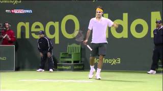 Roger Federer lefty - tweener between the legs shot (HD)