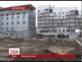 В Днепропетровске эвакуировали людей из за бомбы