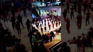 manika song dance in mall