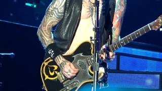 Guns N' Roses "Knockin' on Heaven's Door" 7/14/16 in Philadelphia