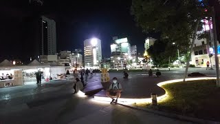 melihat suasana taichung station dan piramid saat sore dan malam hari