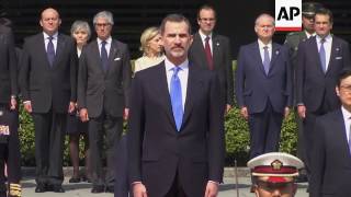 Spain's King visits Japanese Emperor