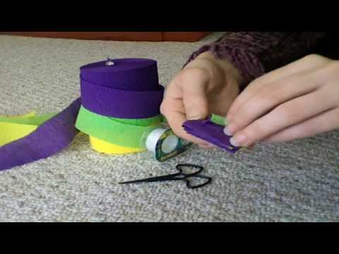 How to Make a Woven Crepe Paper Streamer Garland How to Make a Woven Crepe Paper Streamer Garland