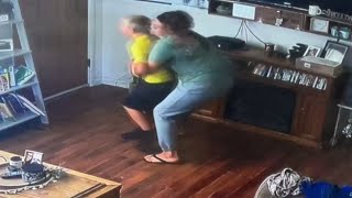 Heimlich Maneuver comes in clutch for mom desperately trying to save her son's life || WooGlobe