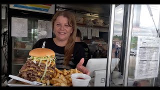 Big Ass Burger Challenge in Jackson Tennessee - Ray and Shay - KC Finn's