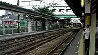 Train Arriving in Nakanoshima Station