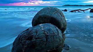 The Strange Mystery of Moeraki Boulders