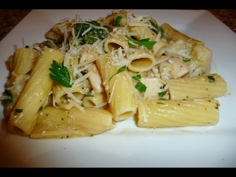 Creamy Chicken Rigatoni with Parmesan Cheese Creamy Chicken Rigatoni with Parmesan Cheese