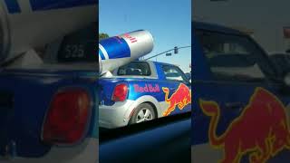 🇺🇸で見た興味深い車Red bull の車に遭遇😁#アメリカ生活 #redbull #レッドブル  #おもしろ動画 #レア映像#車のある風景 #車好き