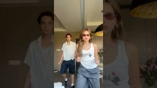 Nicole Wallace Tiktok with friend