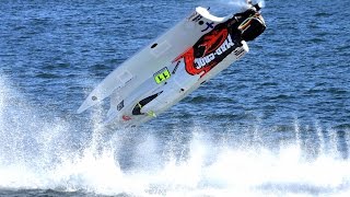 Formula 1 Powerboat Crashes