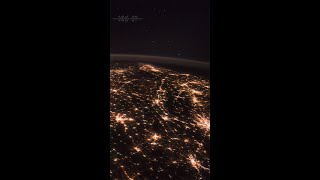 Som ET - 76 - Earth - ISS 053-E-50761-51759 - Spectacular Aurora Borealis over Canada